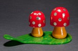 Catalin Bakelite Figural ”Mushroom” Salt & Pepper Shakers Rare